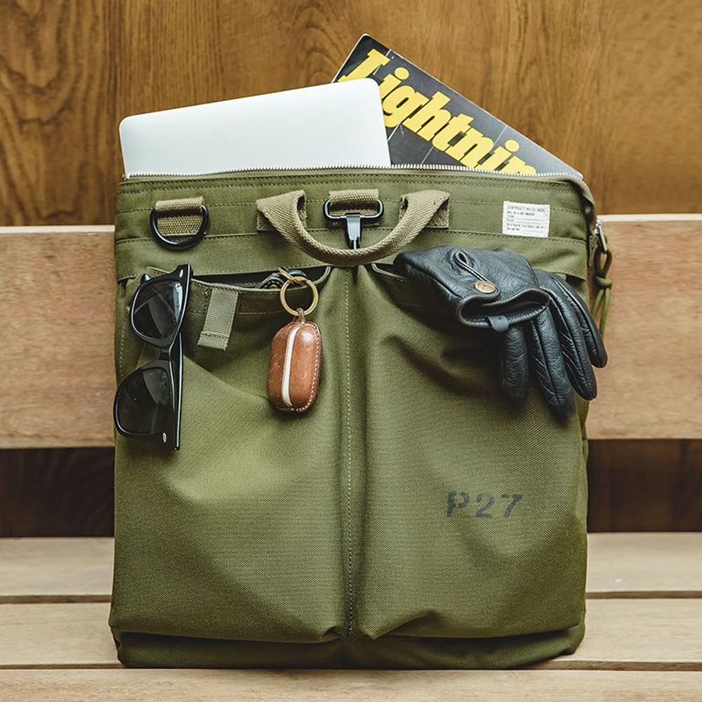 Tablet Shoulder Bag - حقيبة كتف للرجال بتصميم ريترو مستوحى