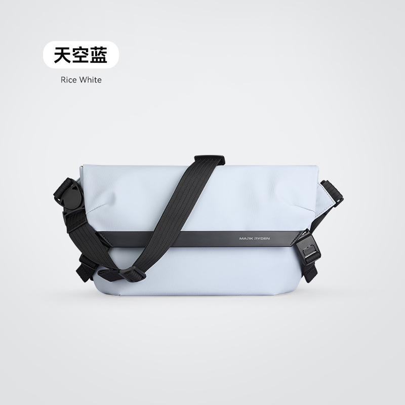 حقيبة كتف رجالية مقاومة للماء  - مراجعة Tablet Shoulder Bag وسعره
